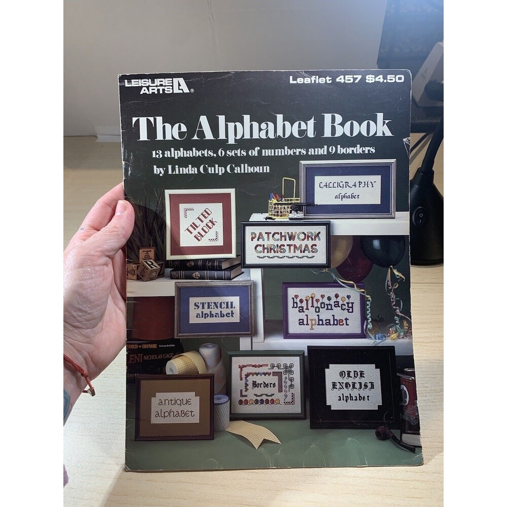 Leisure Arts: The Alphabet Book  (1986) Leaflet 457